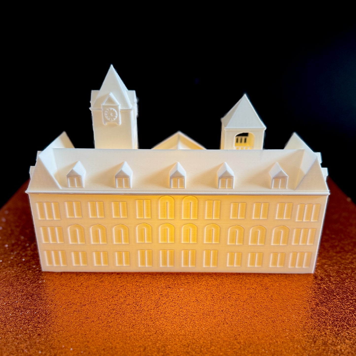 The Auburn Samford Hall light, shown from a rear view.
