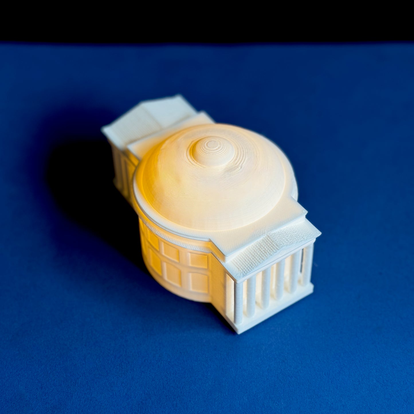 Top view of the UVA Cavaliers light, designed as a replica of the Rotunda.