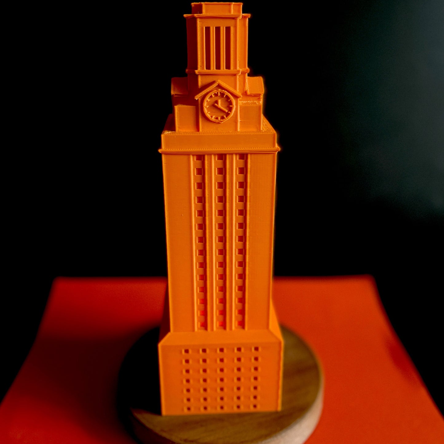 Front view of the UT Austin lamp, designed in honor of the UT Tower.