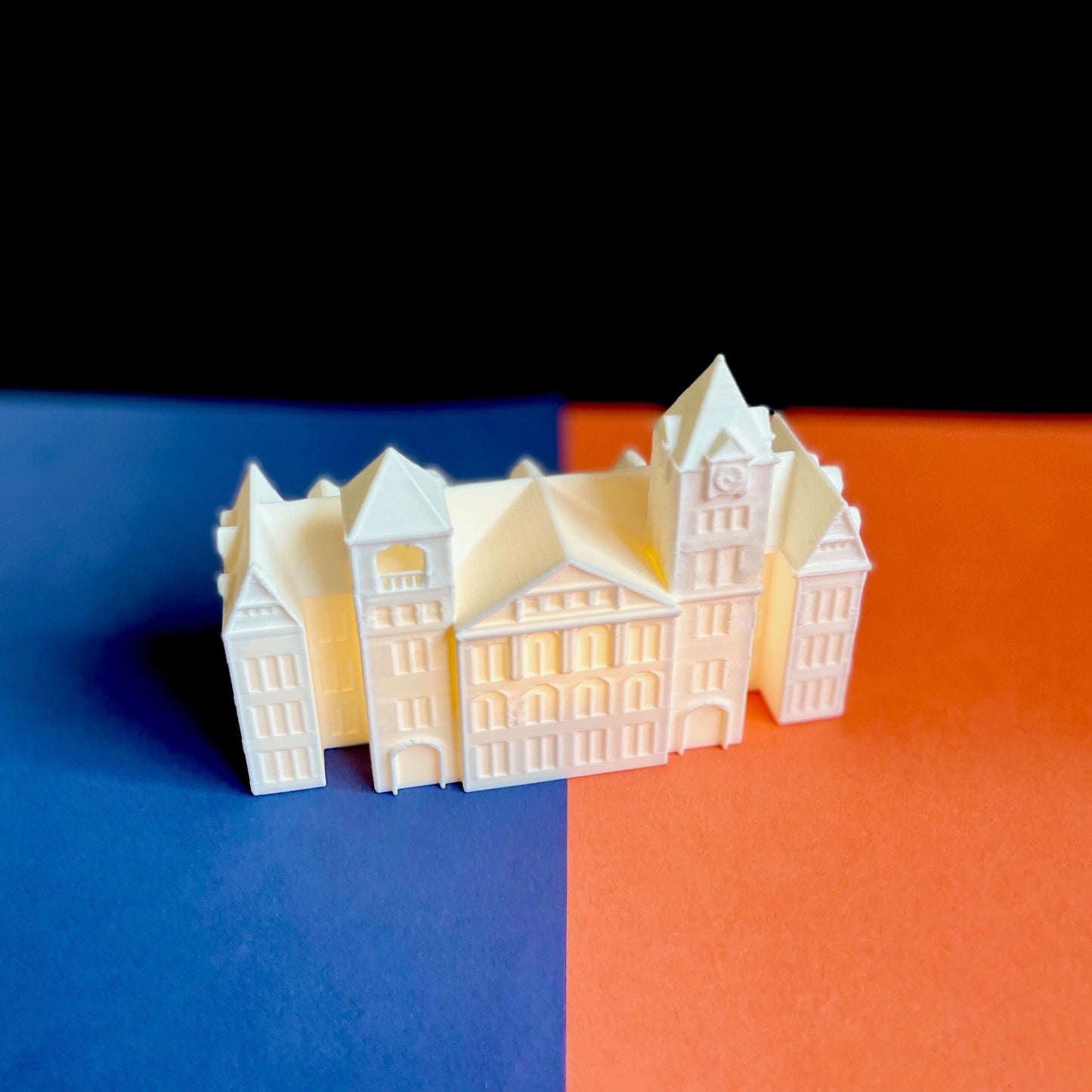 The lighed Auburn University dorm decoration, designed in honor of Samford Hall.