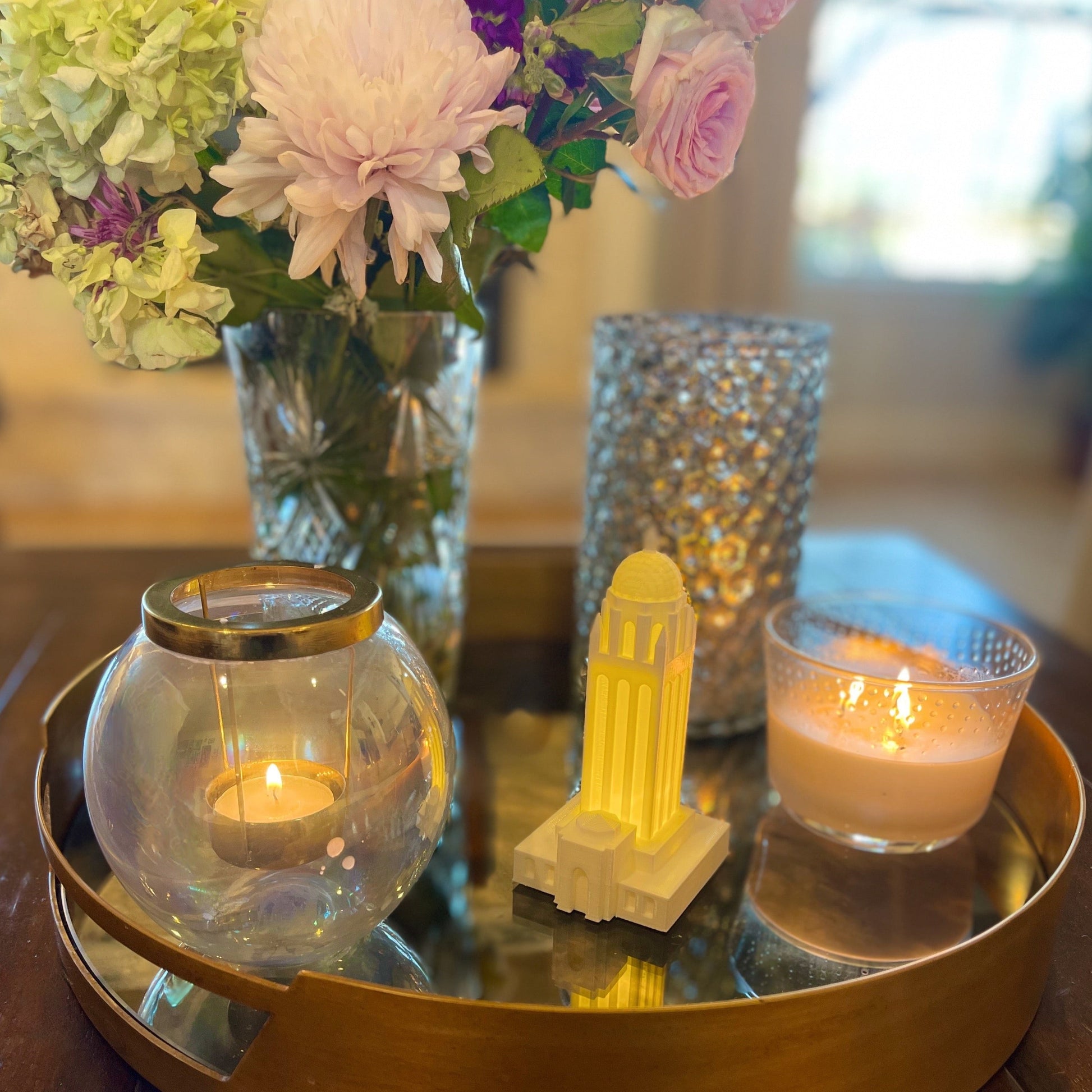 The Stanford University party decoration light, displayed on a tray.