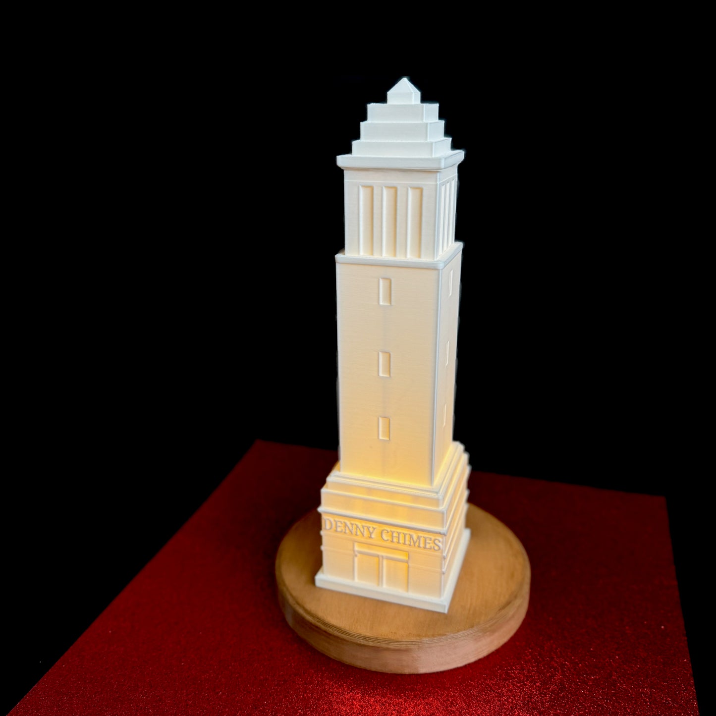 Side view of the University of Alabama desk lamp featuring the Denny Chimes Tower.