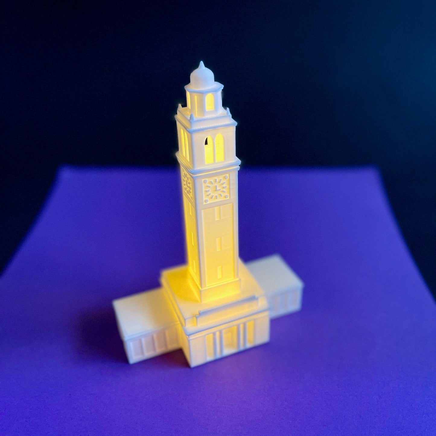 The LSU Memorial Tower light, a figurine designed as a replica of the LSU Memorial Tower.